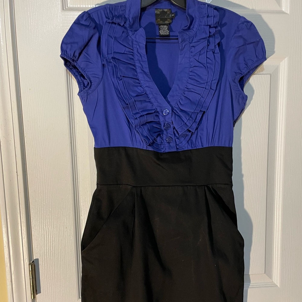 Love Tease size 7 two tone dress in black and blue